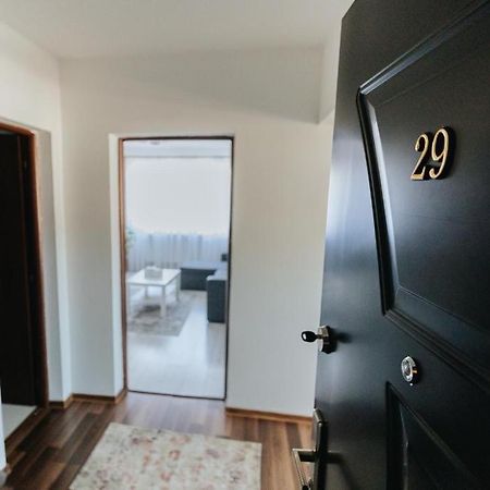 Scandinavian House Daire Târgu Jiu Dış mekan fotoğraf